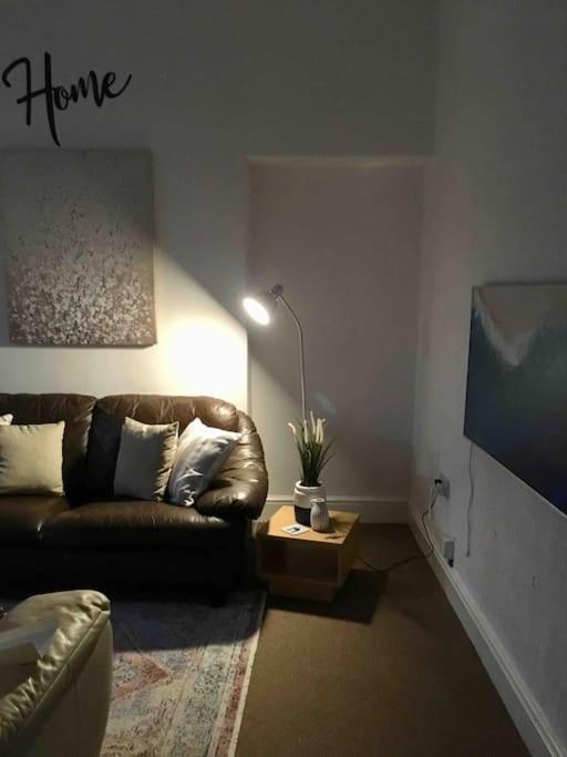 Hillcrest Cottage, Comfy Flat, Trendy Uplands Area Суонси Экстерьер фото